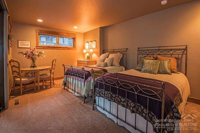 Fairway Crest Village - Residential