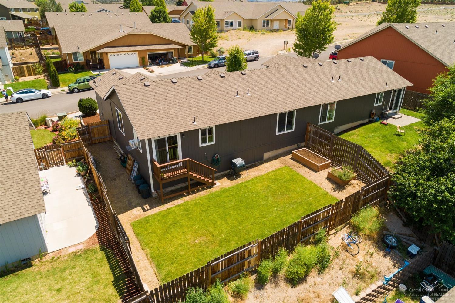 Strawberry Heights - Residential