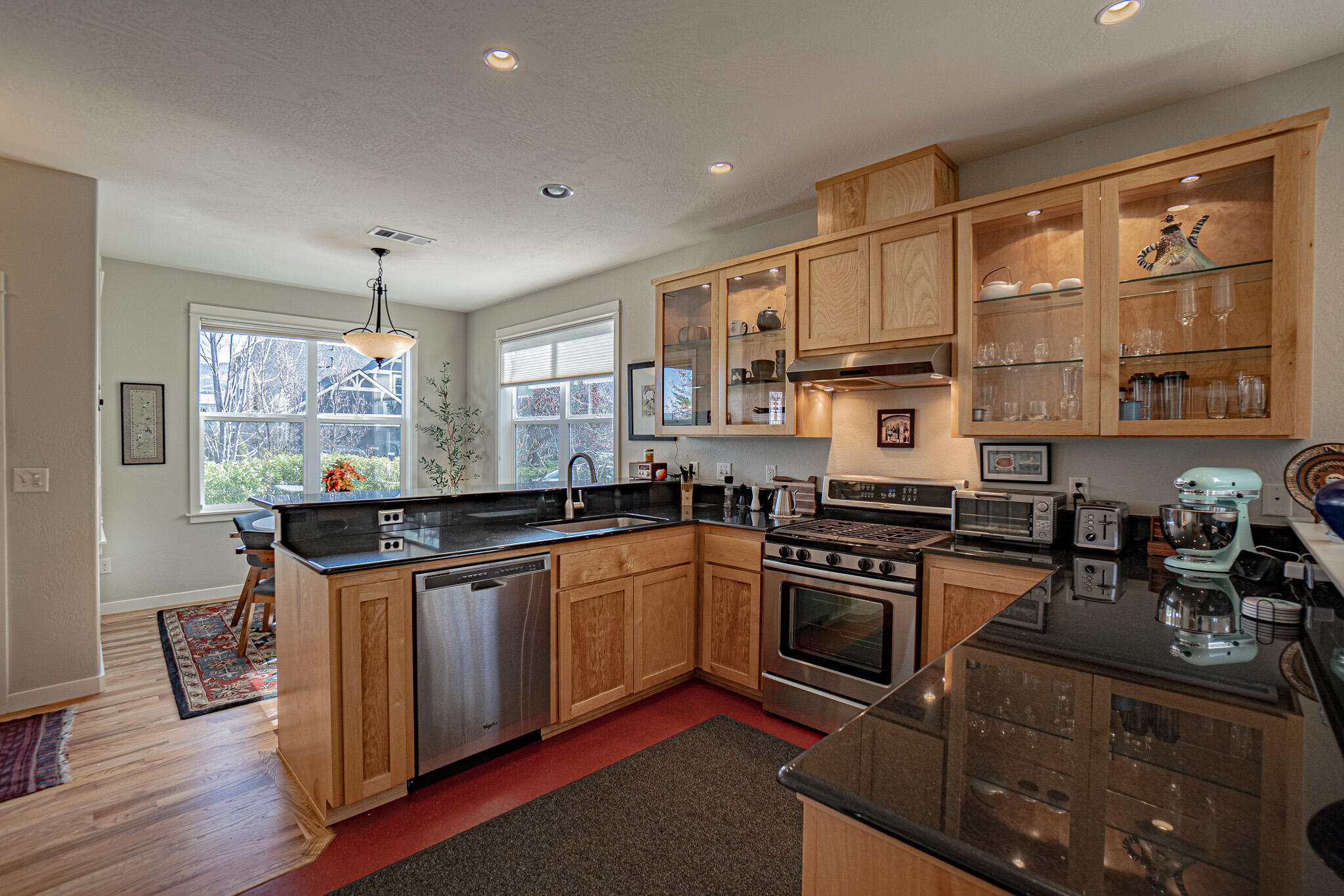 Kamerin Springs - Residential
