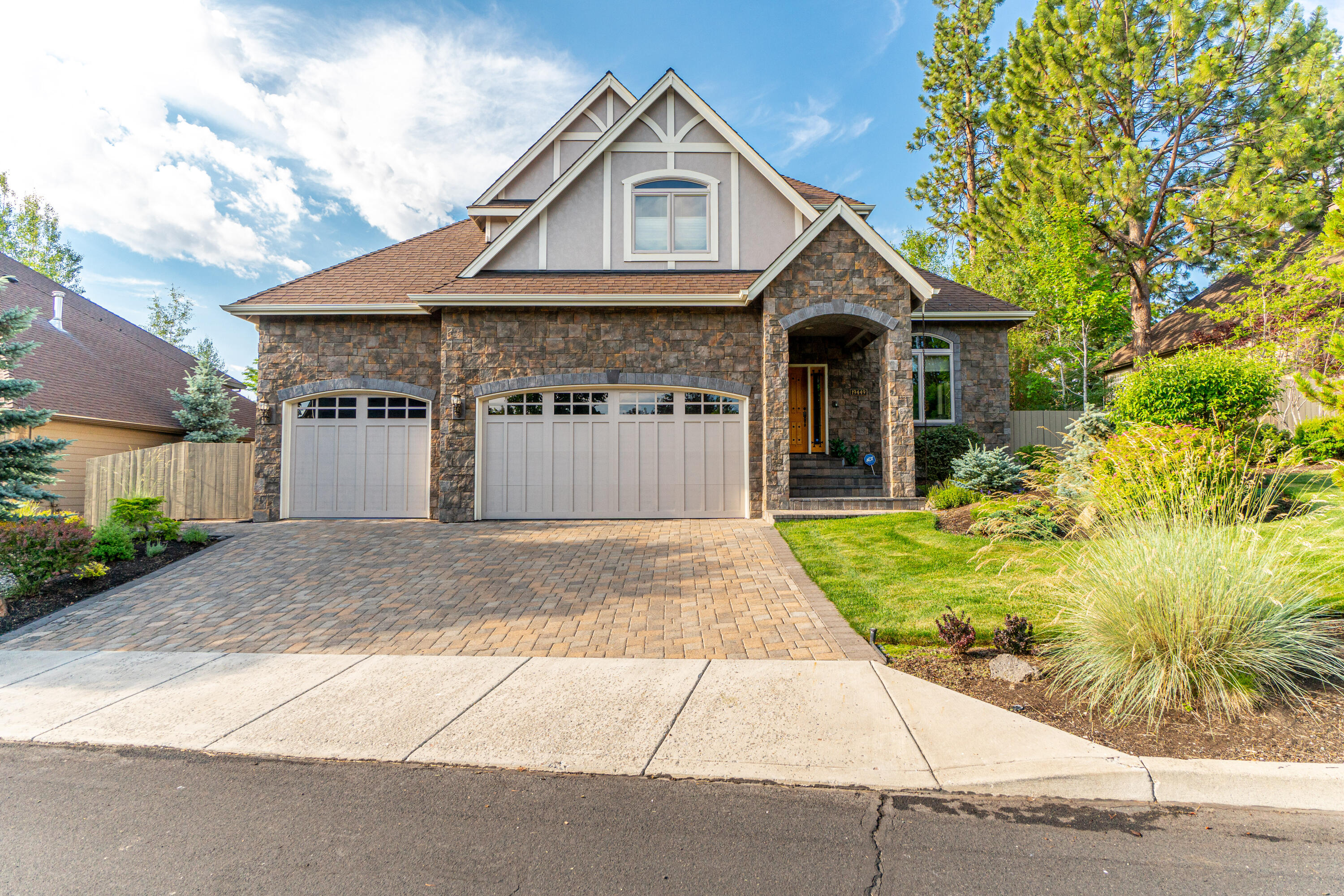 River Rim - Residential