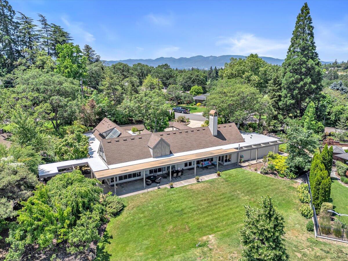 Rogue Valley Estates Subdivision - Residential
