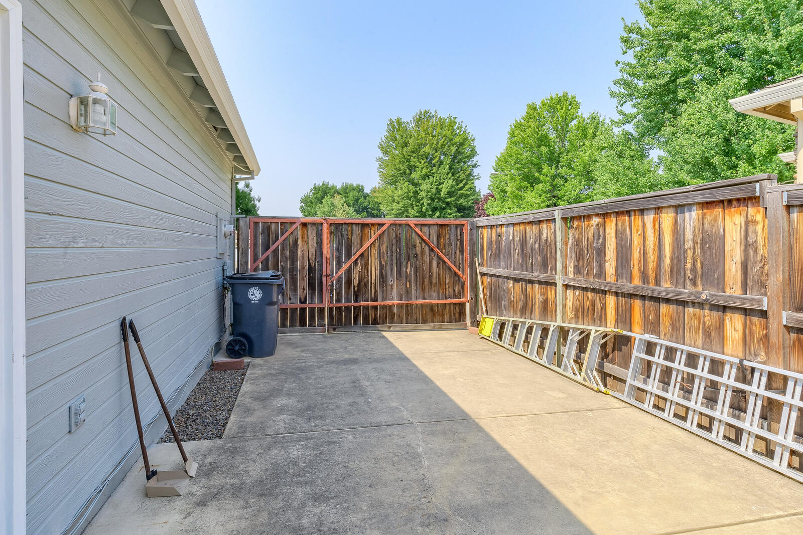 Larson Creek Estates Phase 3 - Residential