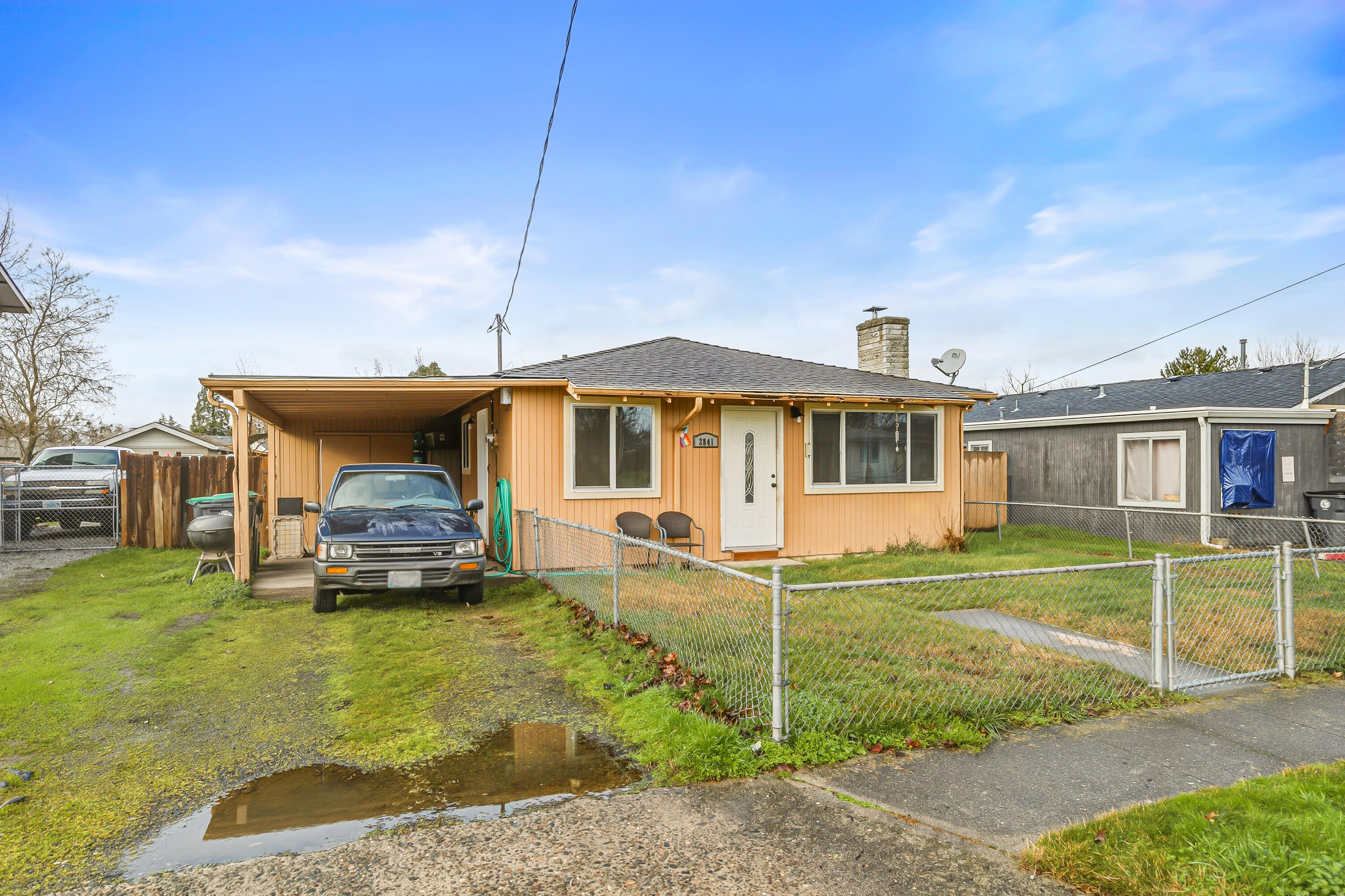 Priced to sell in a great Medford location! This 3-bedroom, 1-bath home offers 1,120 sq ft of living space and was built in 1963. Features include hardwood floors, new vinyl flooring in the kitchen and bathroom, a newer roof and HVAC system, and a working pellet stove for cozy comfort. The home also includes a versatile bonus room and sits on a fenced, level 0.15-acre lot that is easy to maintain and full of potential.