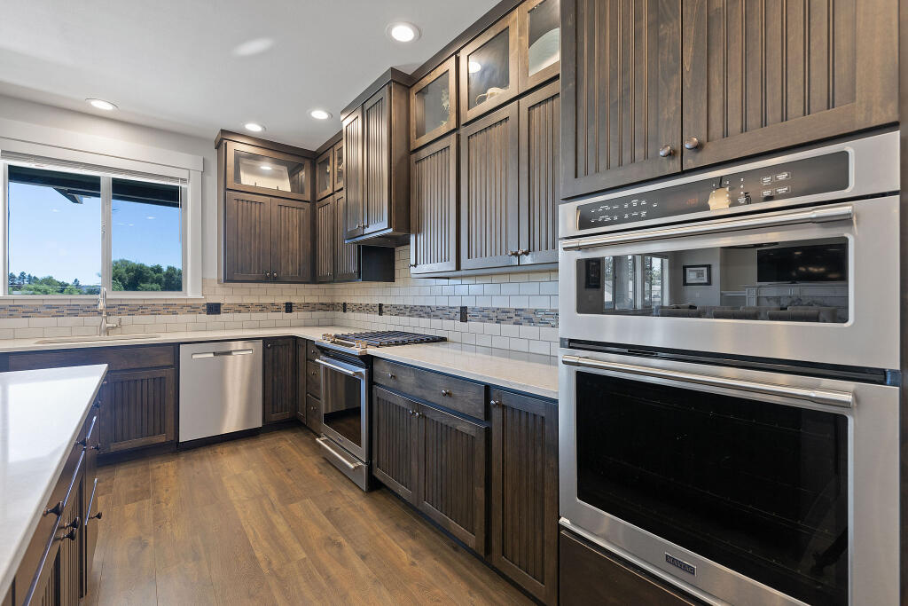Saddle Ridge - Residential