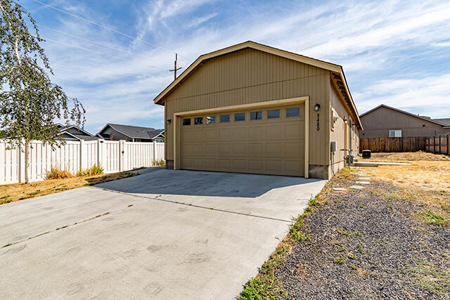 Antler Ridge - Residential