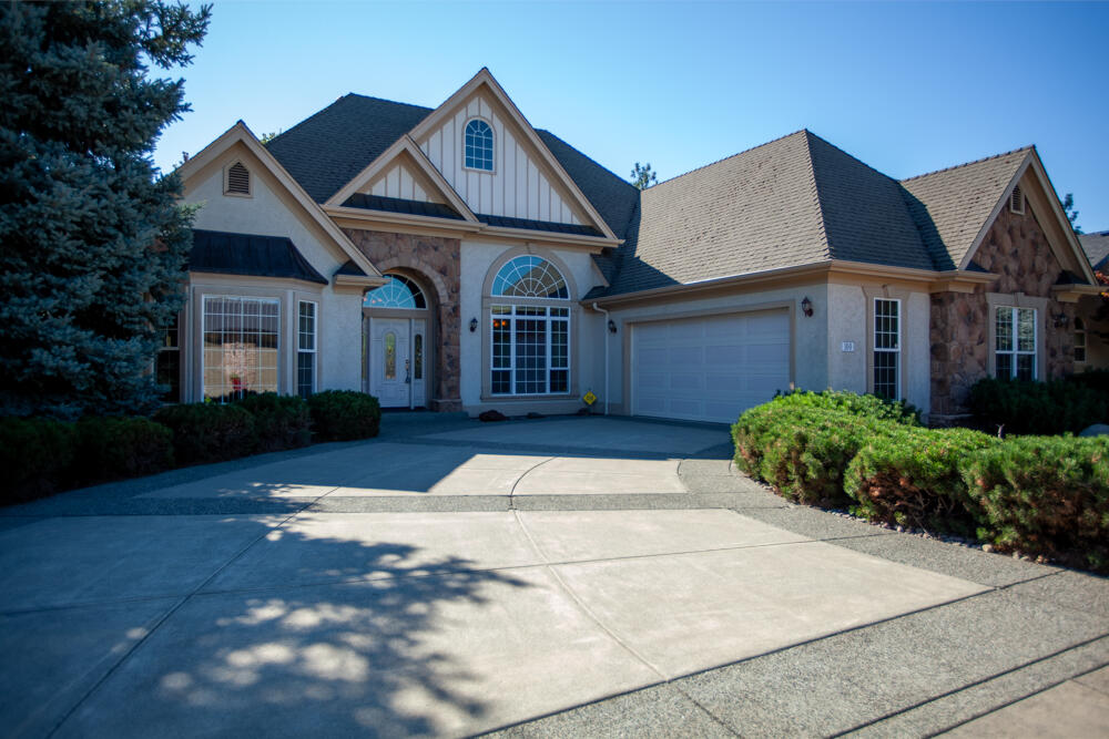 A Golfers Dream! You know how hard it is to find a home on the golf course. Welcome to 100 Pebble Creek, a beautifully designed home on the Eagle Point Golf Course. Soaring ceilings, custom woodwork, and expansive windows fill the home with natural light and capture golf course and mountain views. The spacious primary suite features a tray ceiling, bay windows, and a spa-like bath with dual vanities, soaking tub, and walk-in shower. The kitchen has granite counters, abundant cabinetry, and a breakfast nook surrounded by windows. Multiple living areas include a cozy fireplace, formal and casual spaces, plus a home office. Step outside to the patio perfect for entertaining or relaxing as golfers pass by. Located minutes from shopping, dining, and schools, with easy access to Medford, Crater Lake, Rogue River recreation, and local wineries. Southern Oregon living at its best!