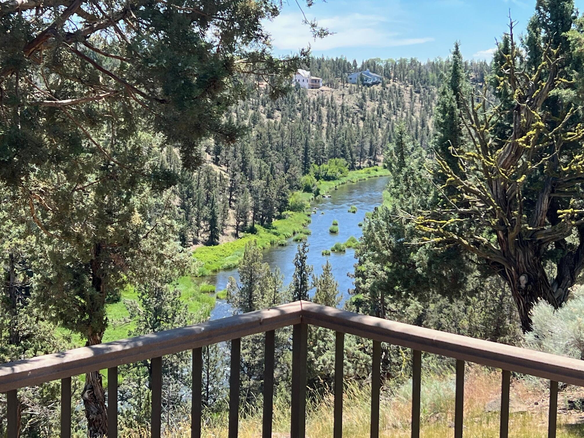 Eagle Crest - Residential