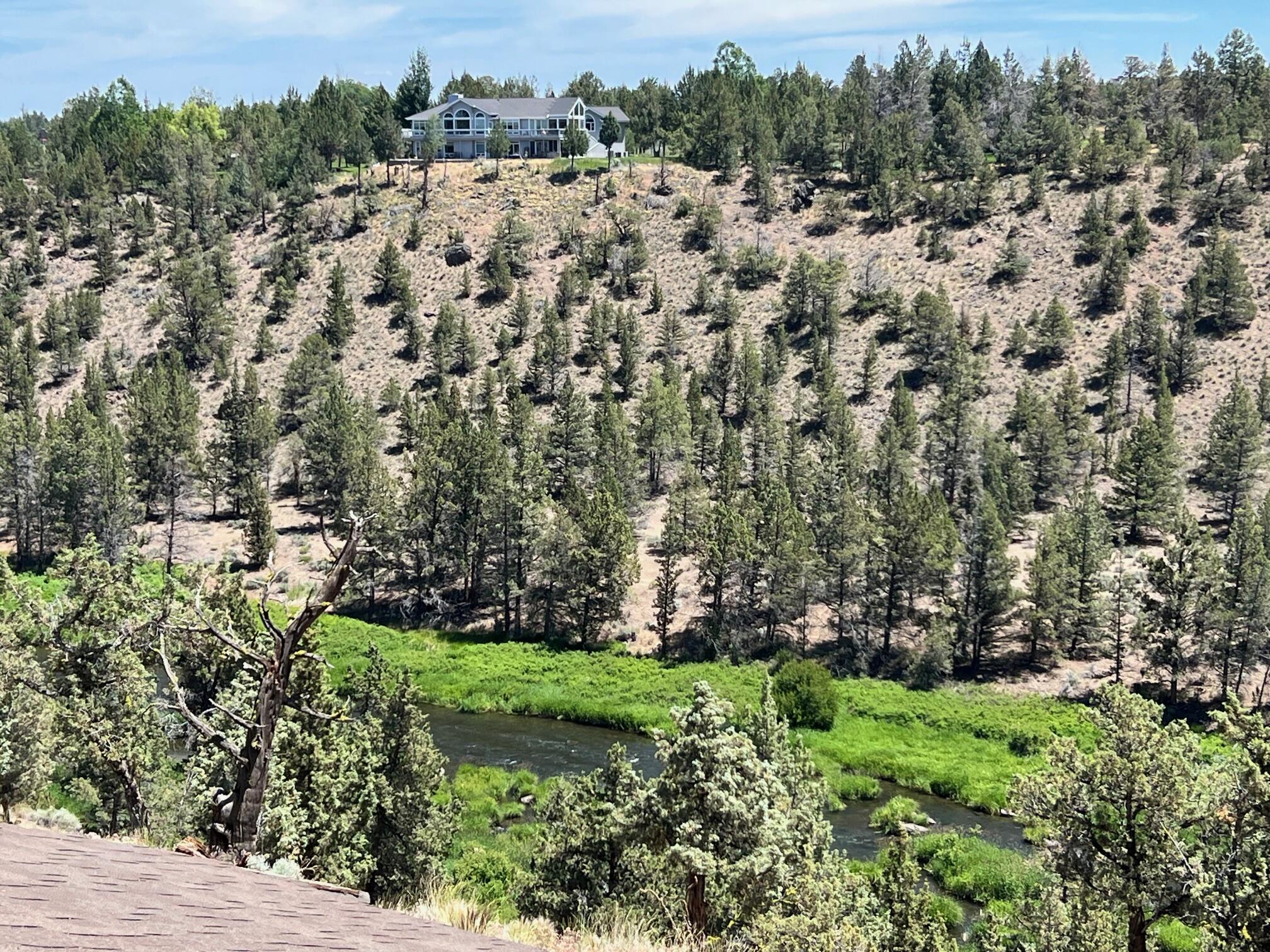 Eagle Crest - Residential