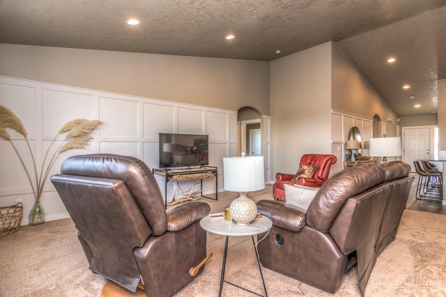 Equestrian Meadows - Residential