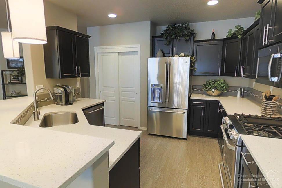 Maple Meadows - Residential