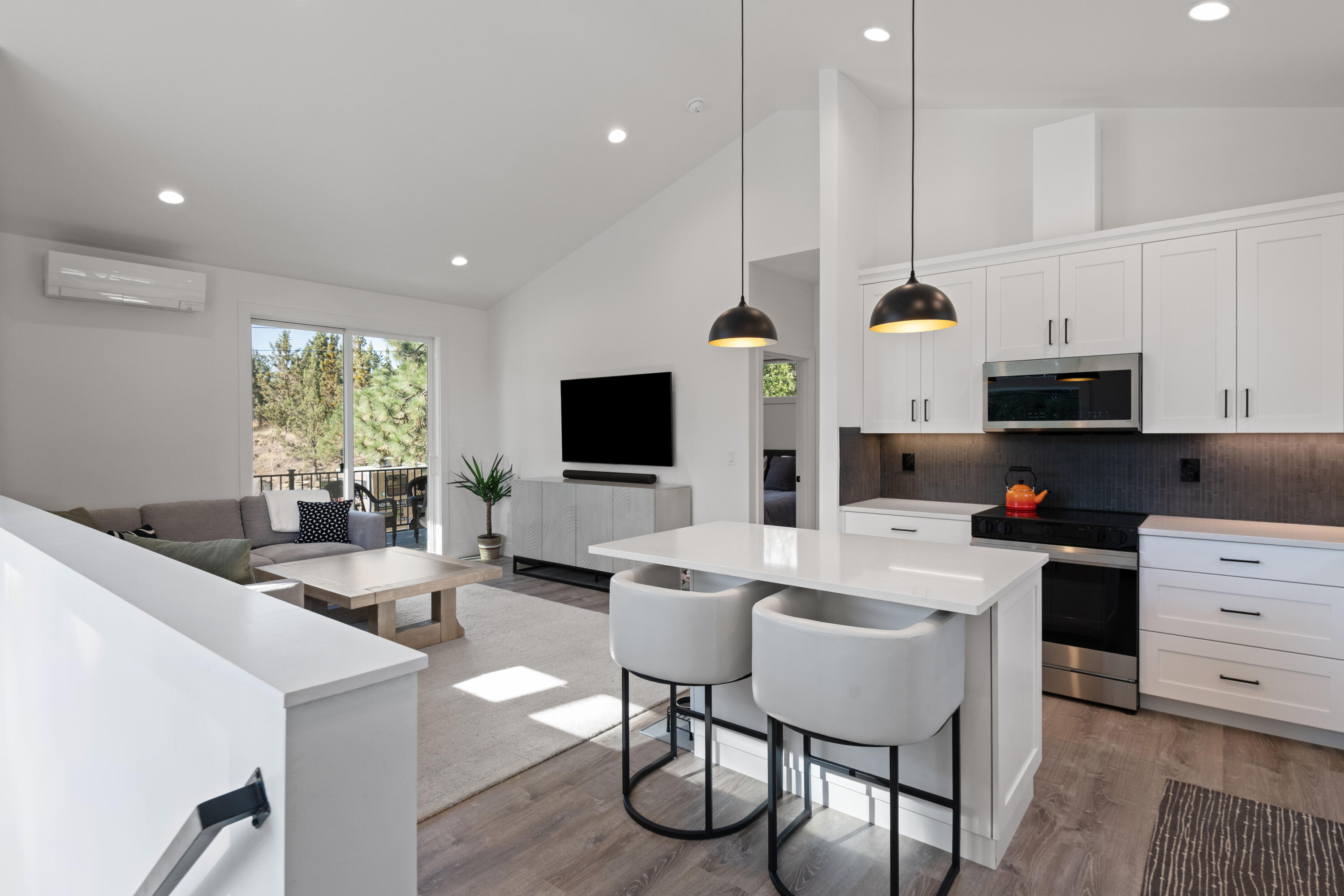 Riverside - Residential