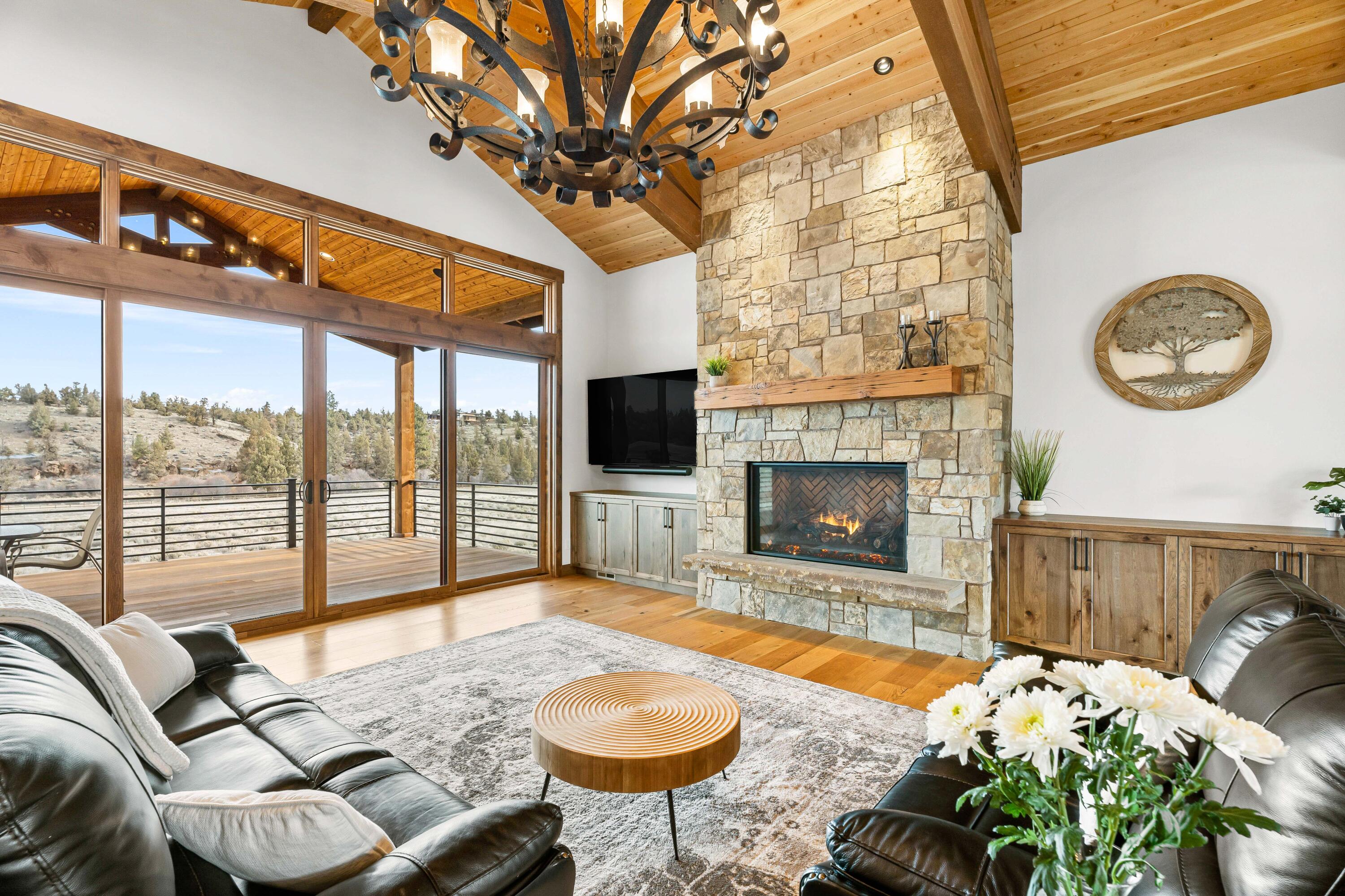 Deschutes River Ranc - Residential