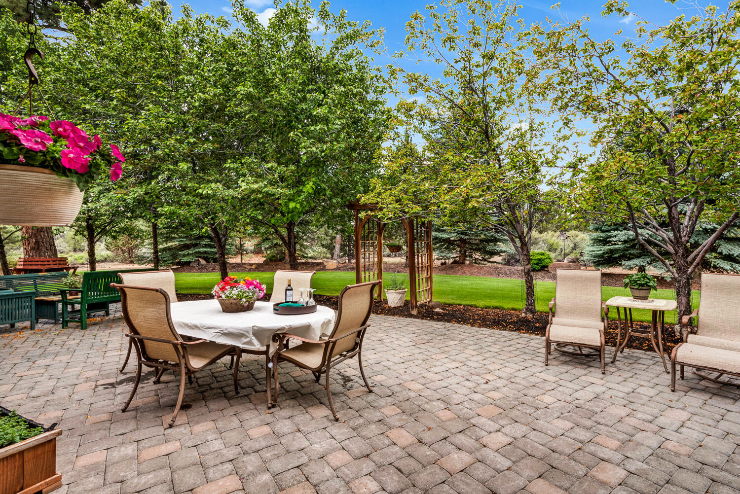 Woodside Ranch - Residential