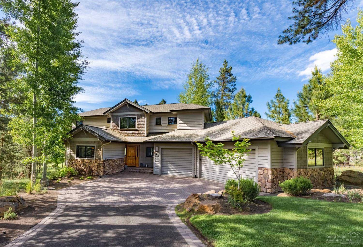 Fairway Crest Village - Residential
