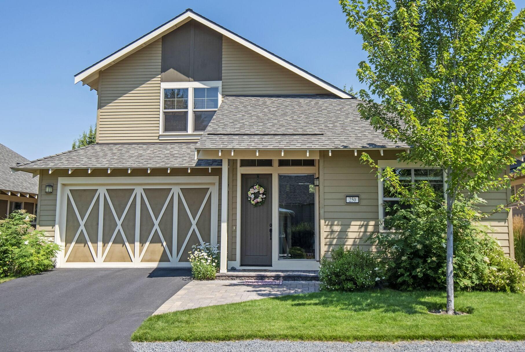 Eagle Crest - Residential