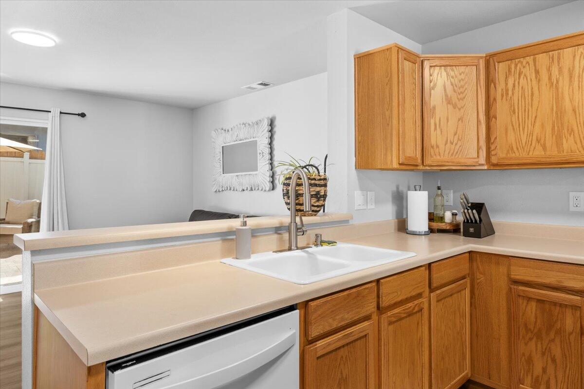 Townhomes At Oak Court Phases 1, 2, 3And 4 - Residential