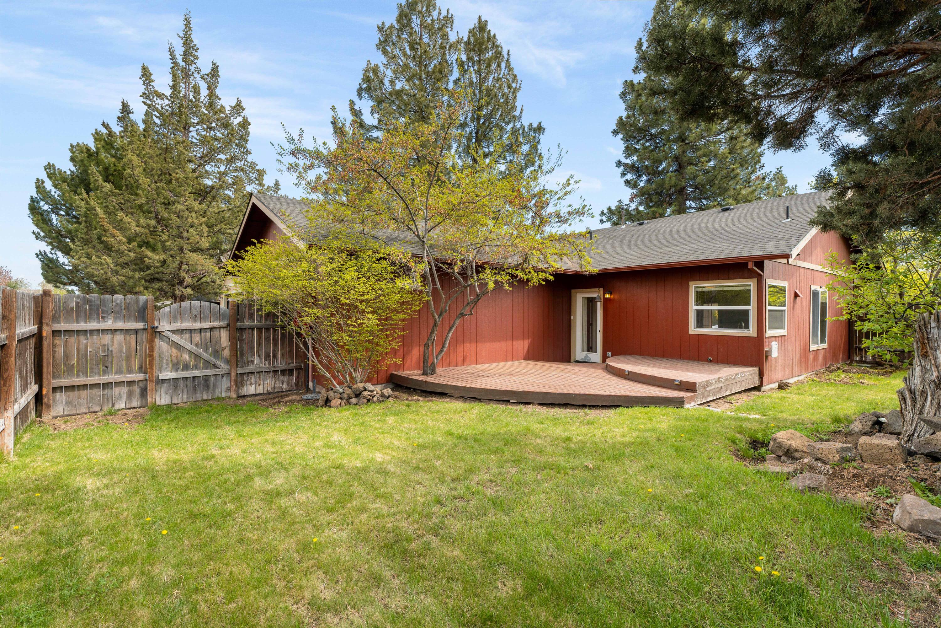 Larkspur - Residential