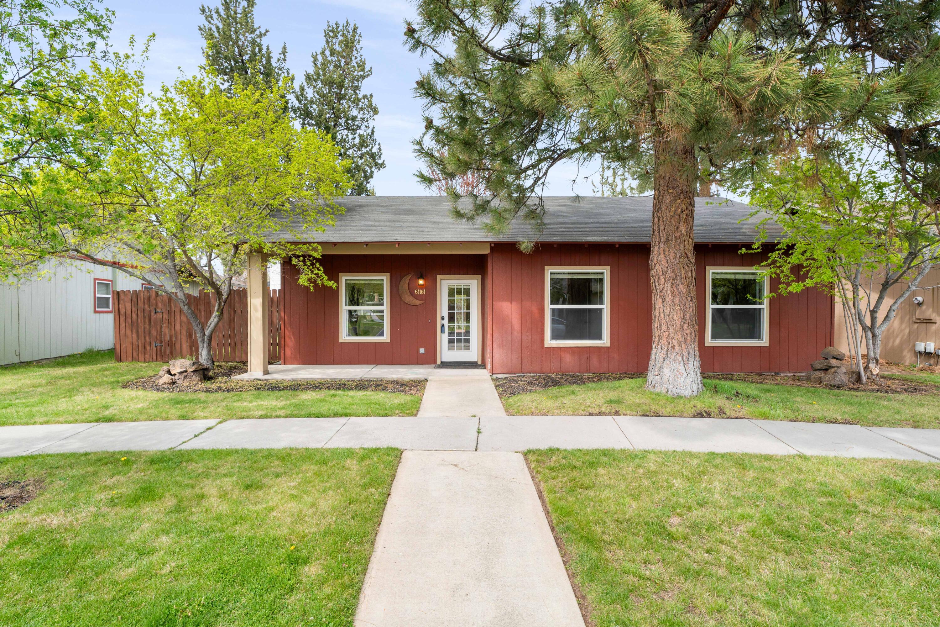 Larkspur - Residential
