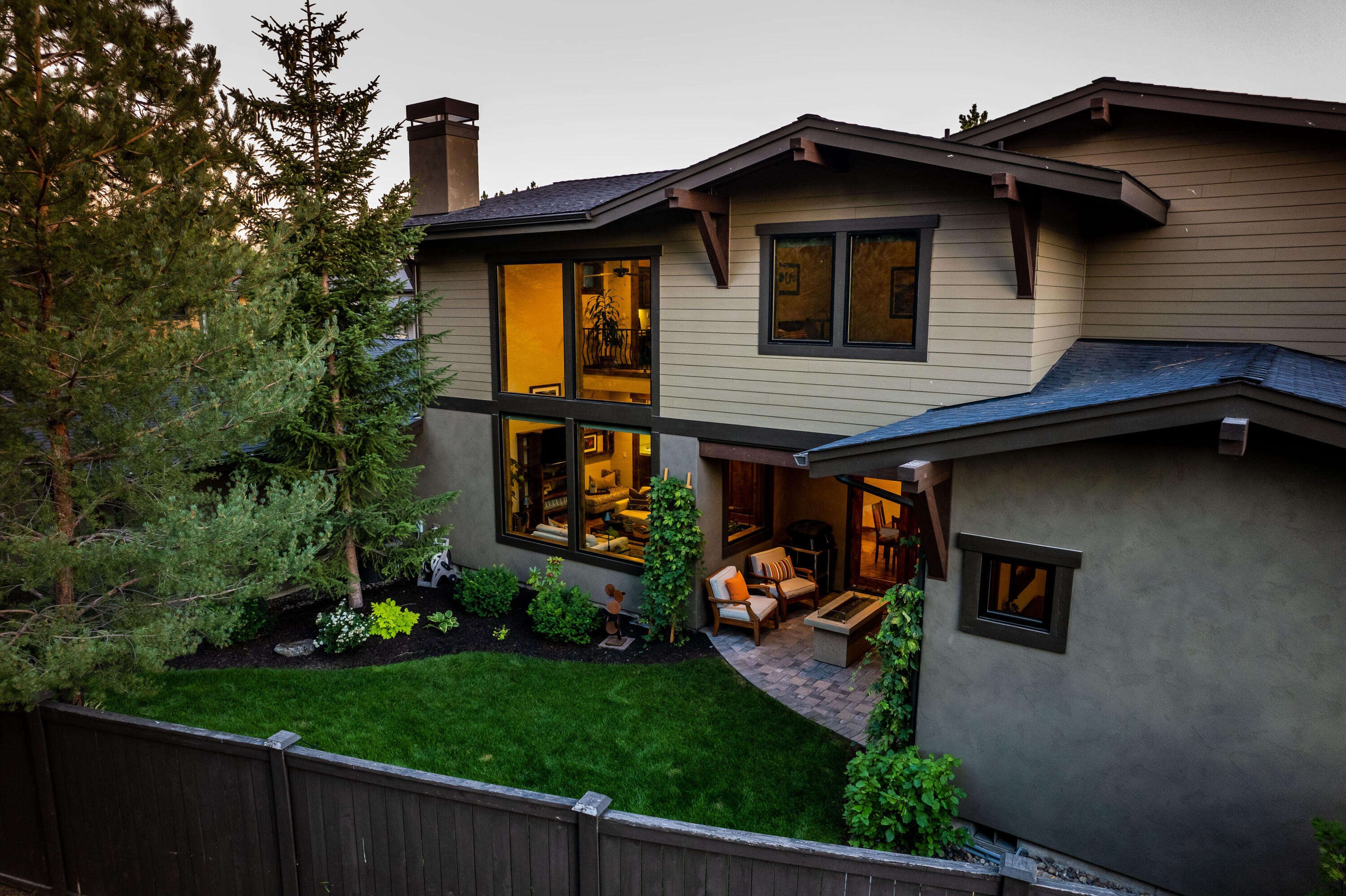 Three Pines - Residential