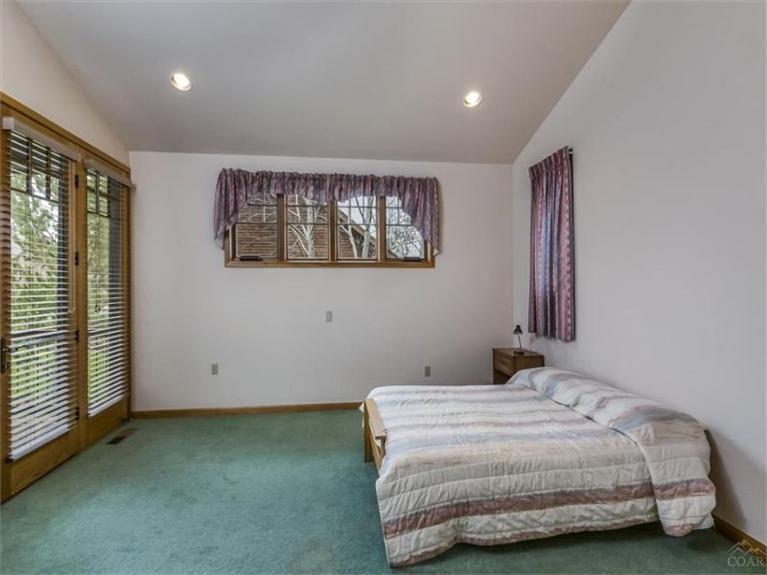 Pine Meadow Vill - Residential