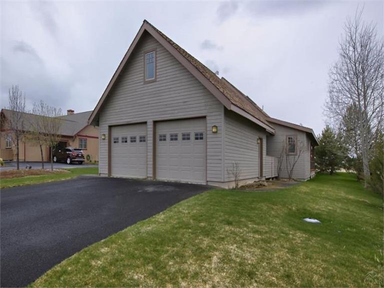 Pine Meadow Vill - Residential