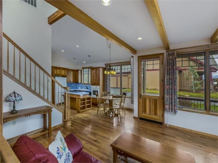 Pine Meadow Vill - Residential