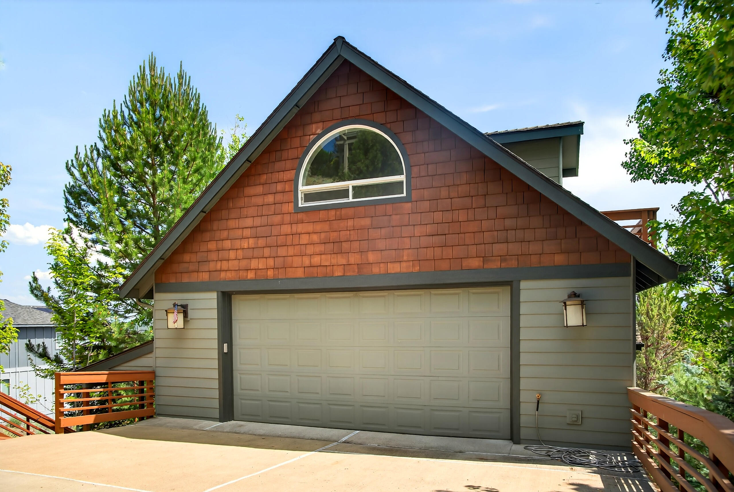 Golden Butte - Residential