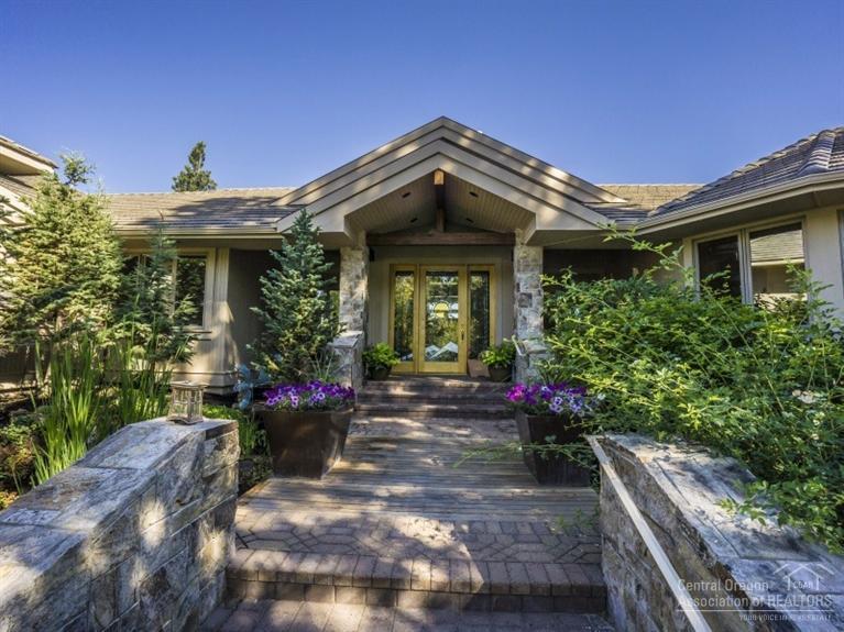 Inviting custom Broken Top home built by premier builder Scott Wilcox offers single level living w/ an additional bedrm suite a few steps up. Uncompromised quality, thoughtful architecture & features, easy livability, great views & natural light. Savor the gourmet kitchen, luxurious & private master suite, spacious living areas & deck, handsome office, beautiful landscape, artistic glass front door & generous water feature. Overlooks 14th green; great for entertaining.