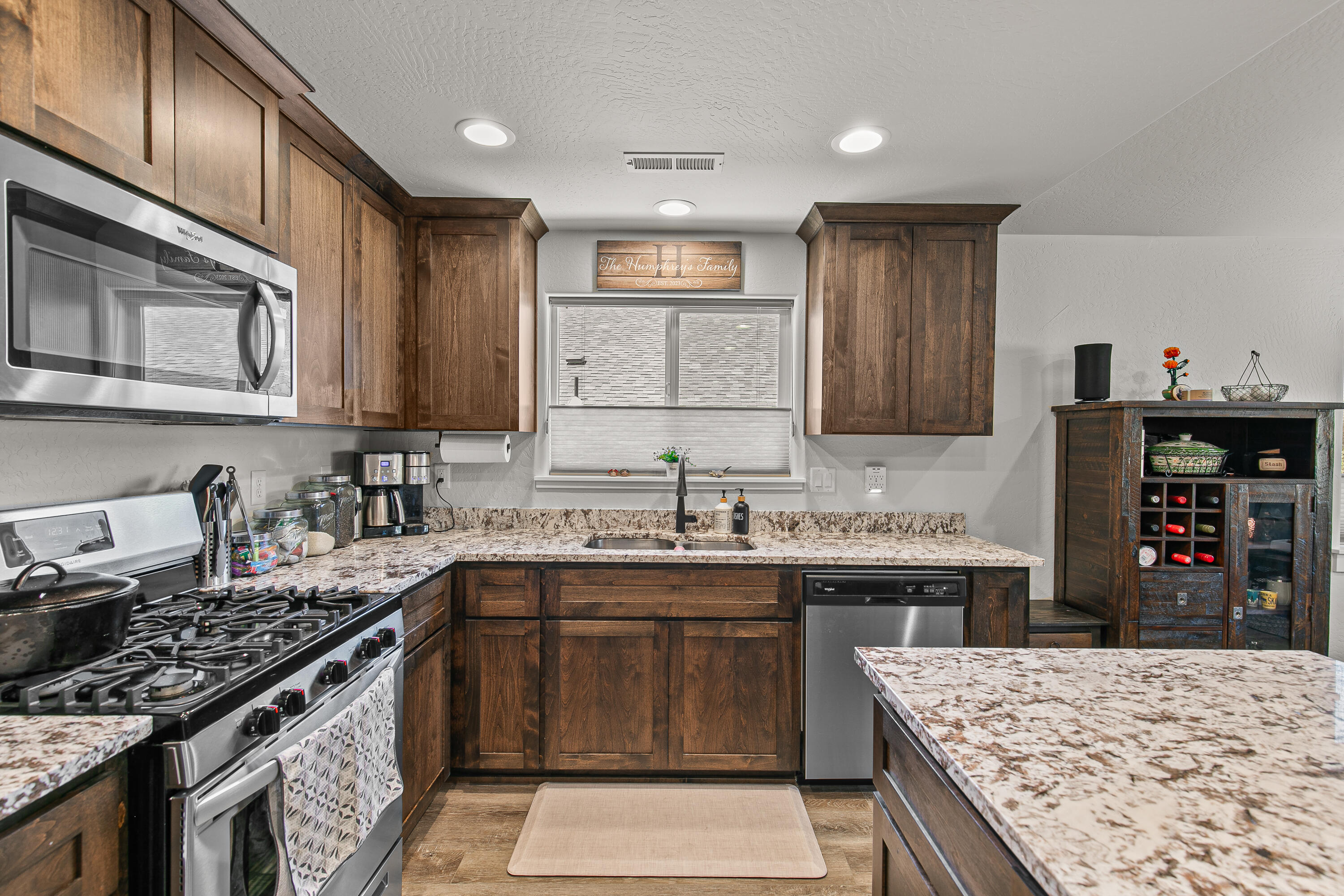 Eagle Point Meadows - Residential