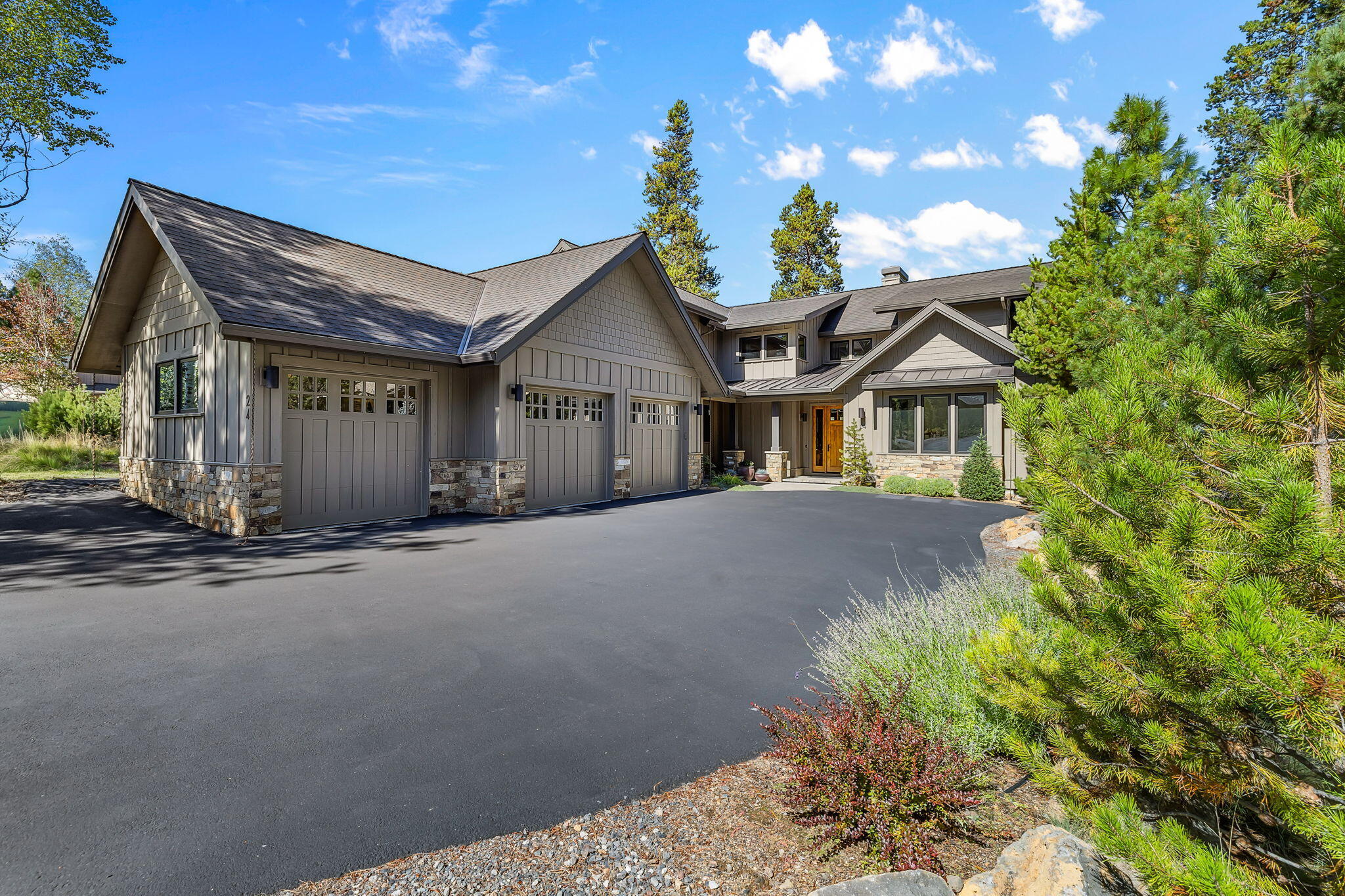 Fairway Crest Village - Residential
