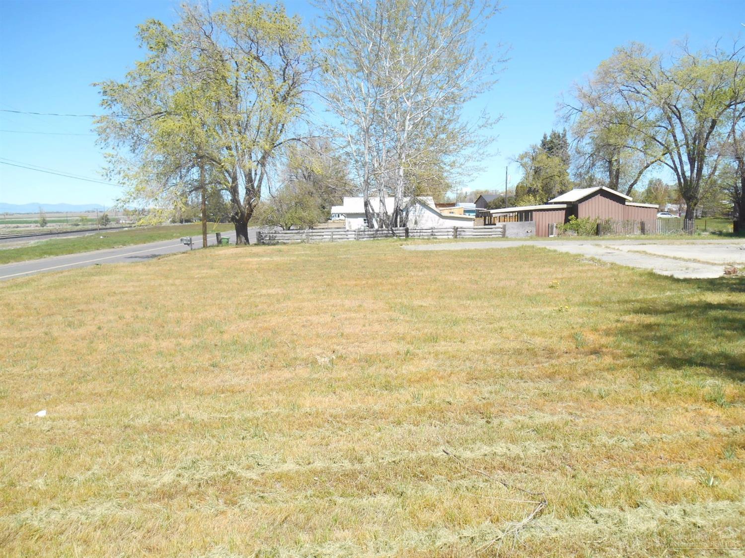 Metolius Townsite - Land