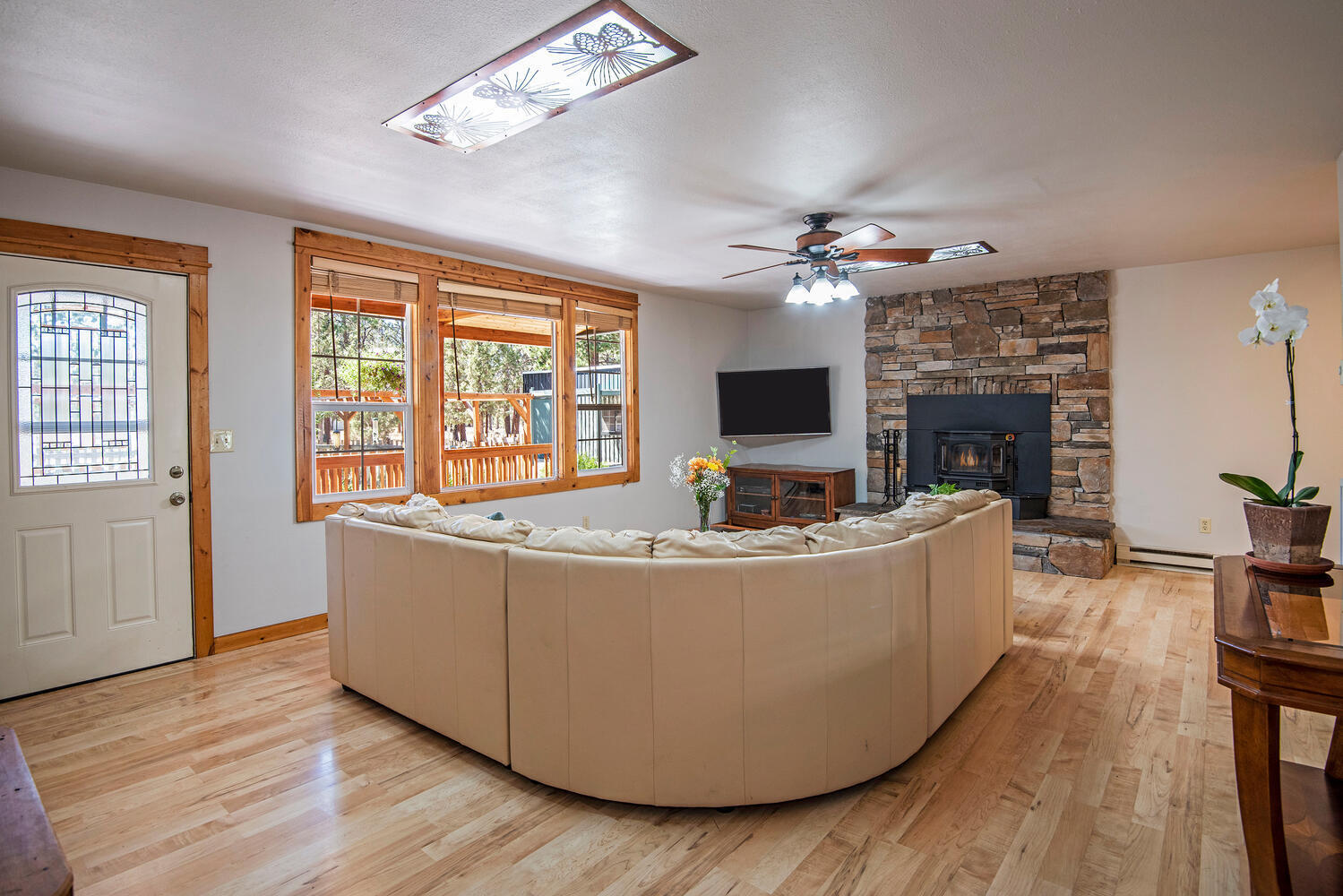Panoramic View Est - Residential