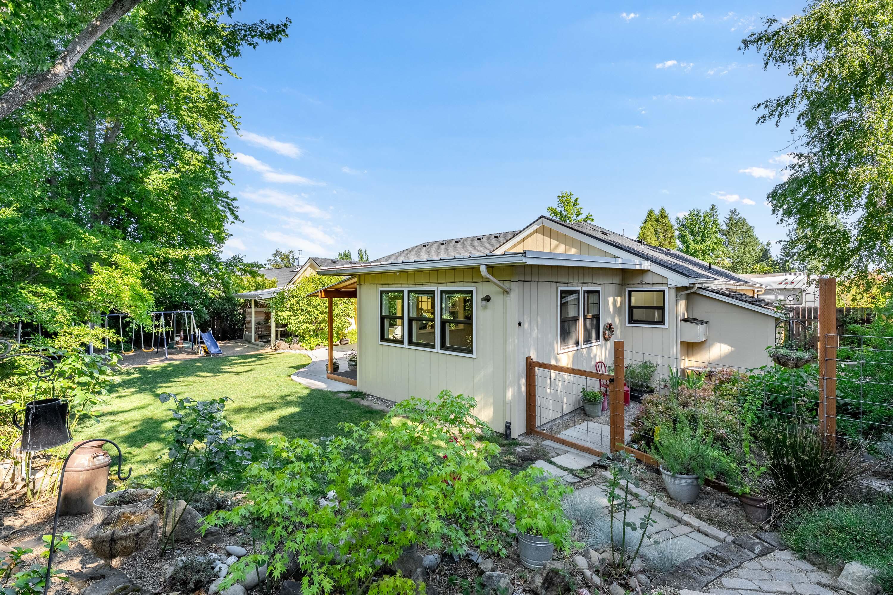 Brookdale Estates Unit No 1 - Residential