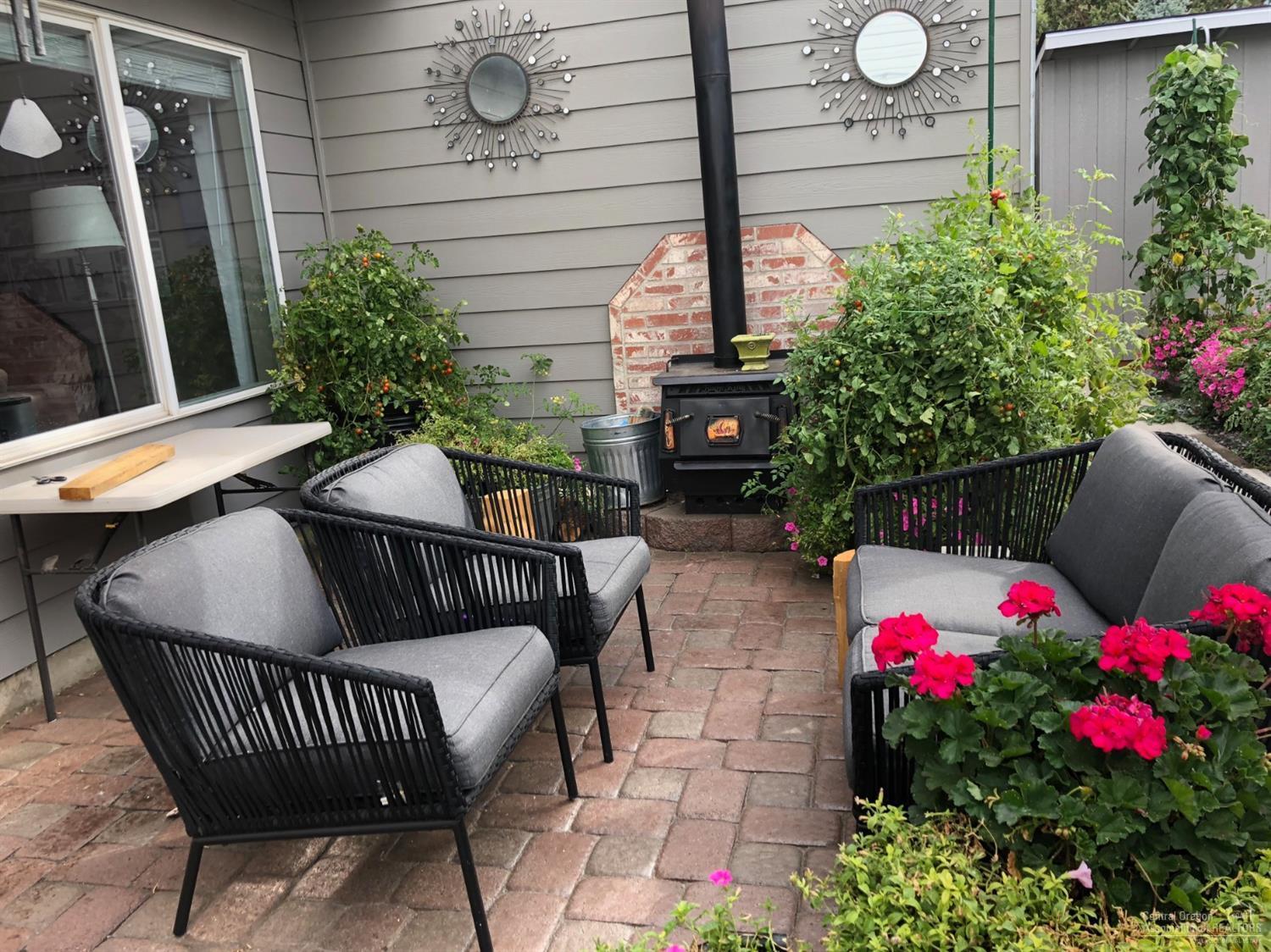 Terrango Glen - Residential