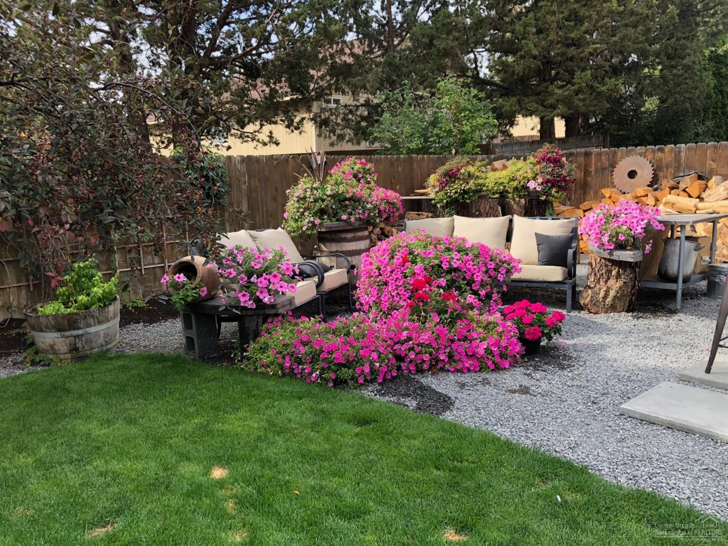 Terrango Glen - Residential