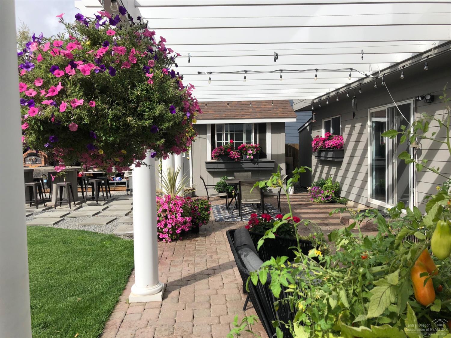 Terrango Glen - Residential