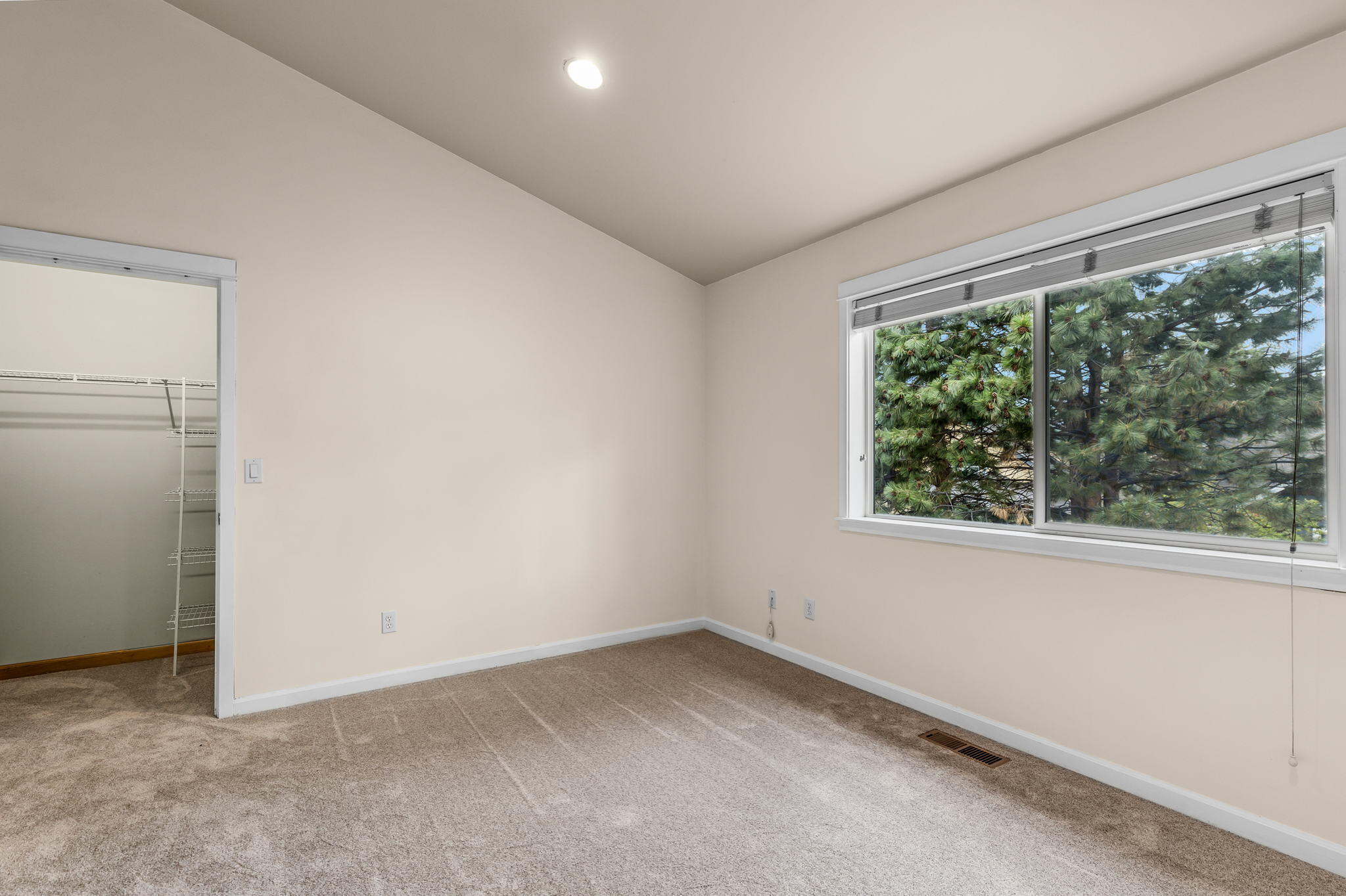 Hawks Ridge - Residential