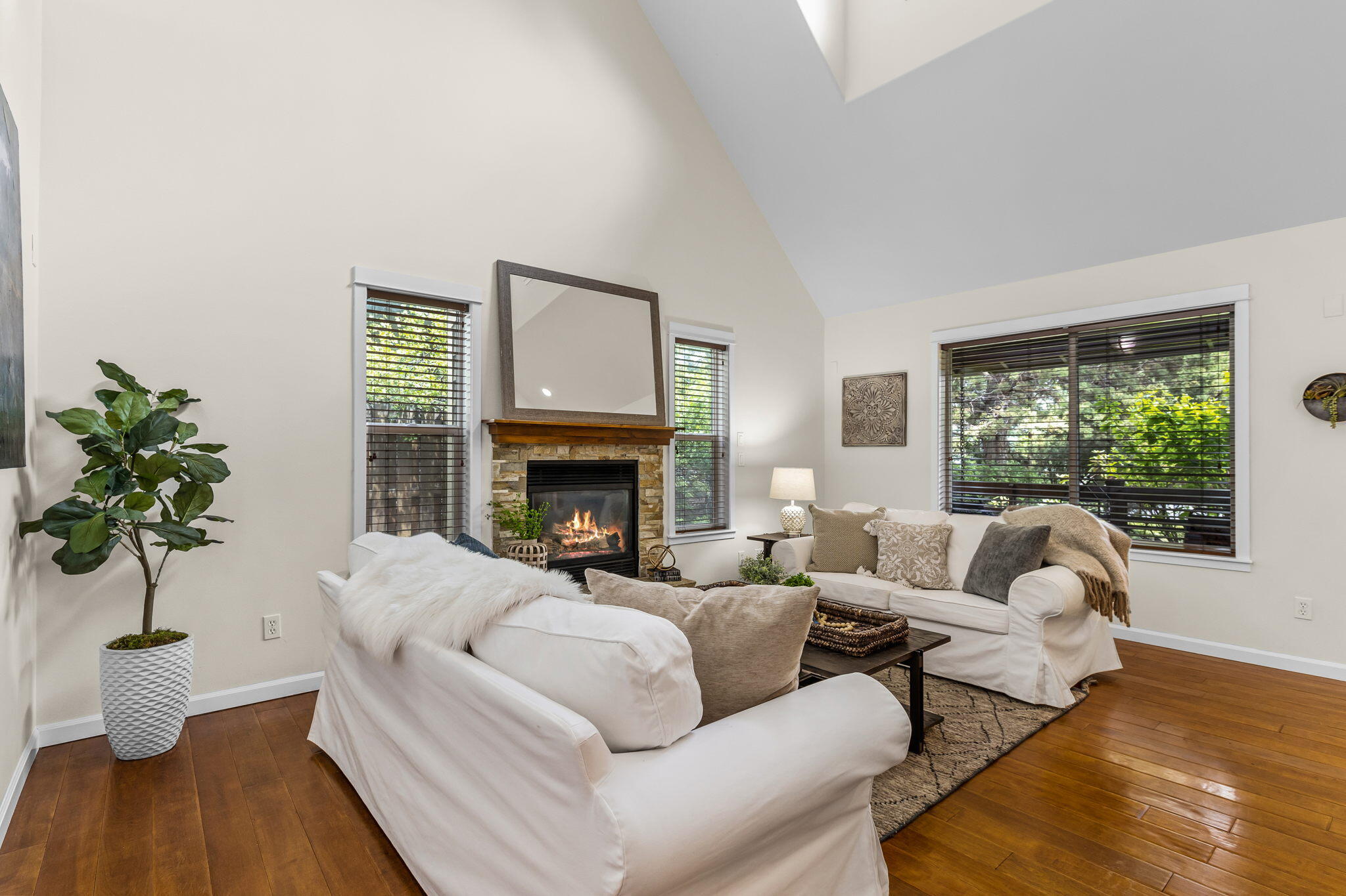 Hawks Ridge - Residential