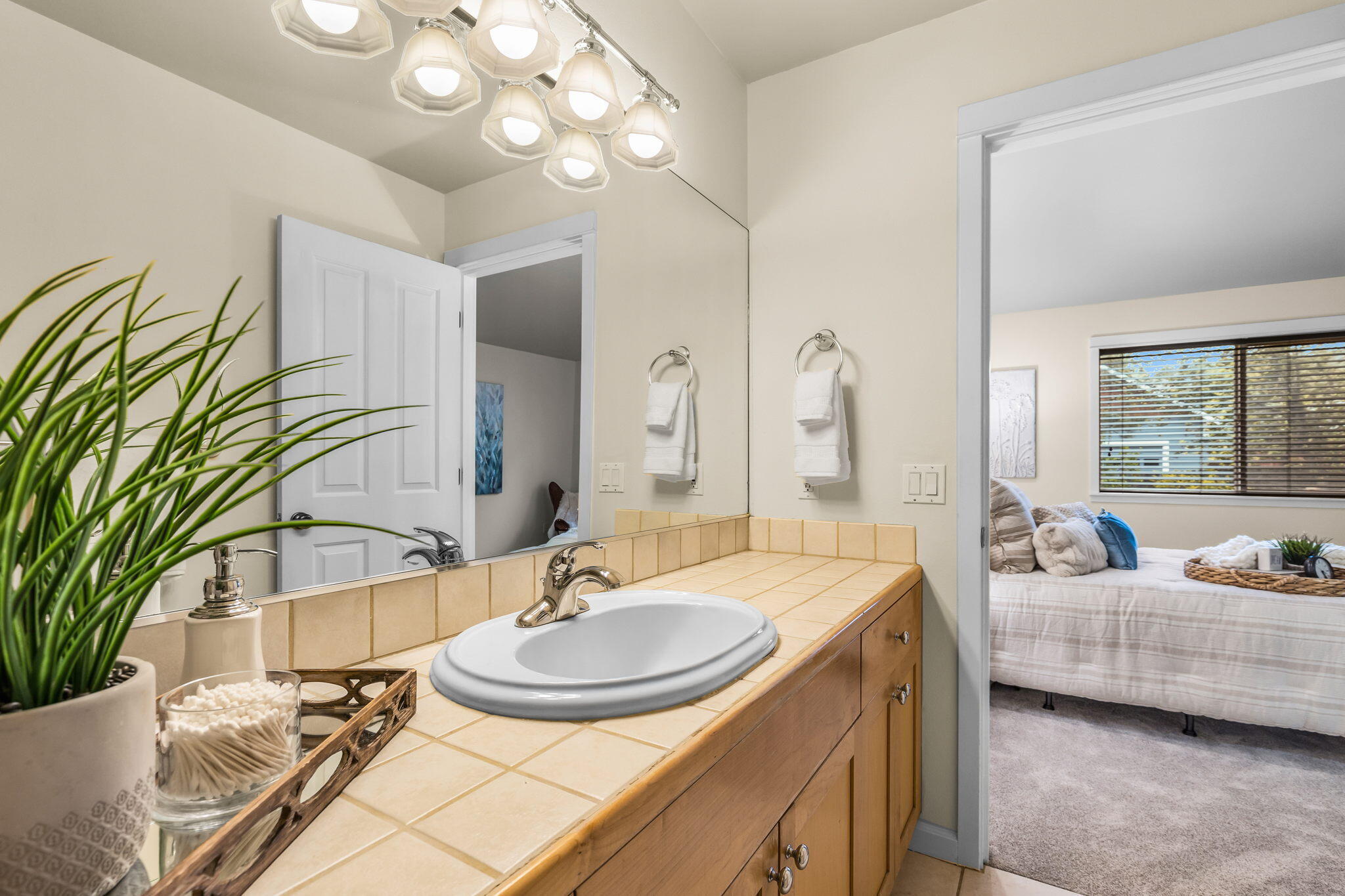 Hawks Ridge - Residential