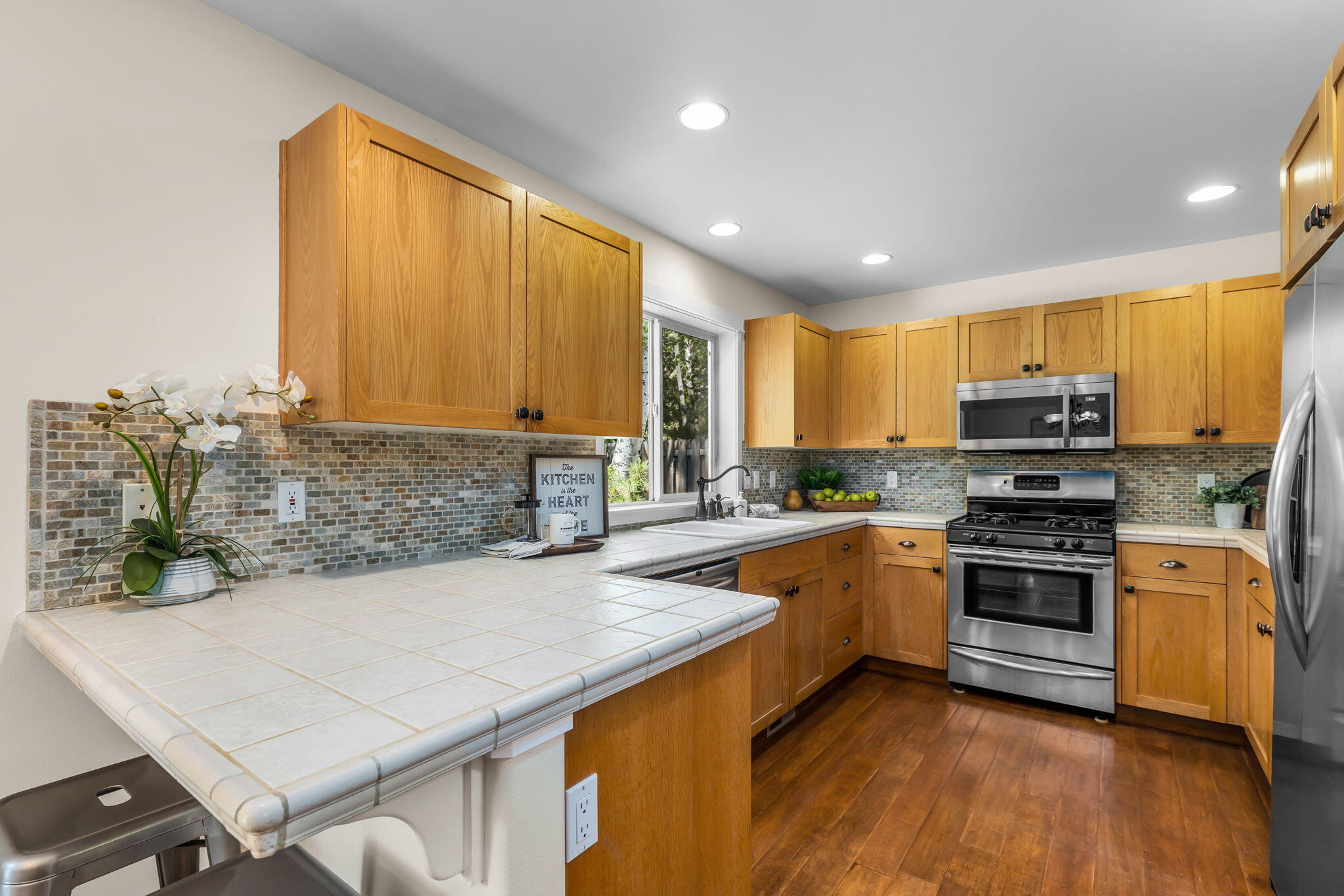 Hawks Ridge - Residential