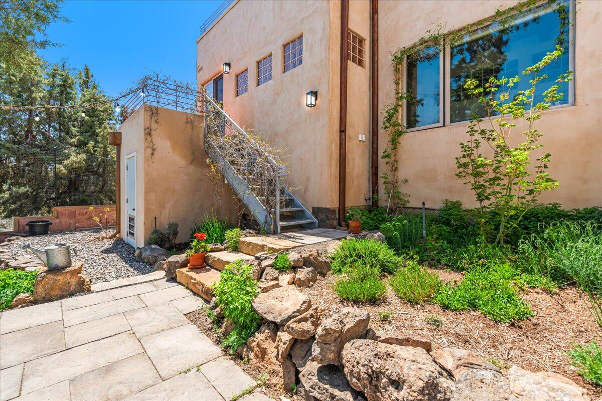 CLAB - Residential