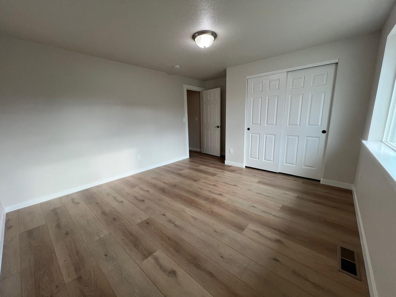 The Pines at Madras - Residential
