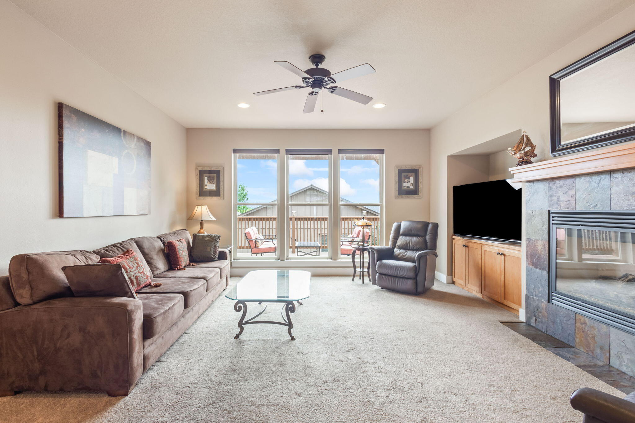 Kian Canyon - Residential