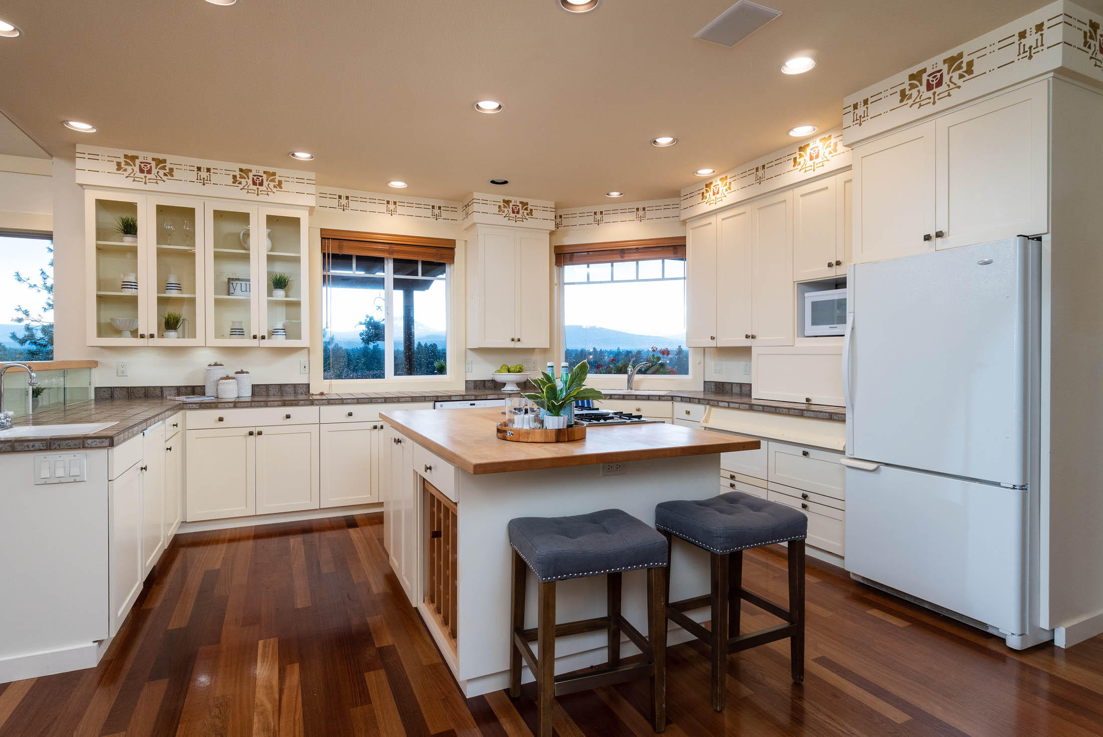 Barclay Place - Residential