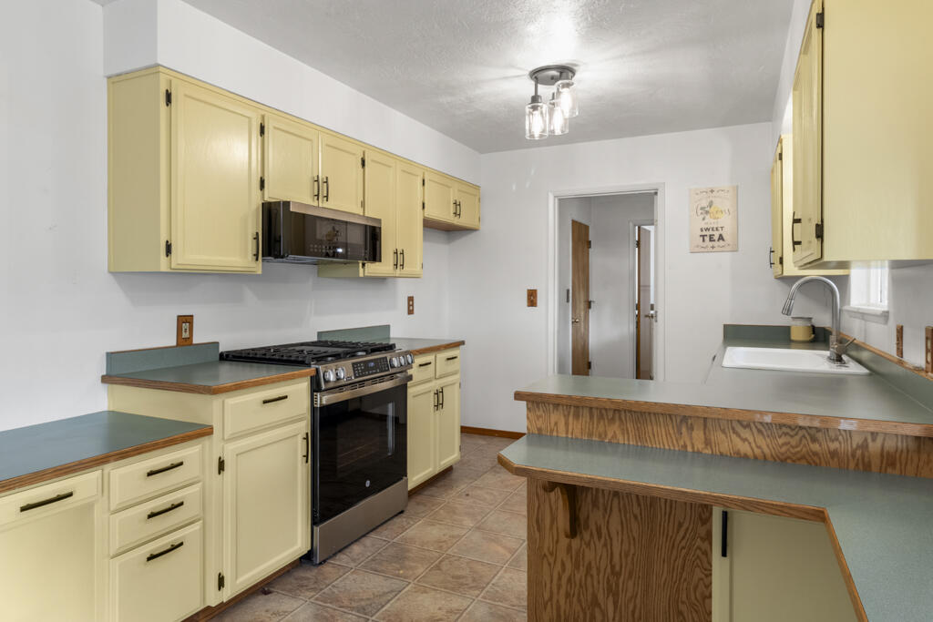 El Reina Subdivision - Residential
