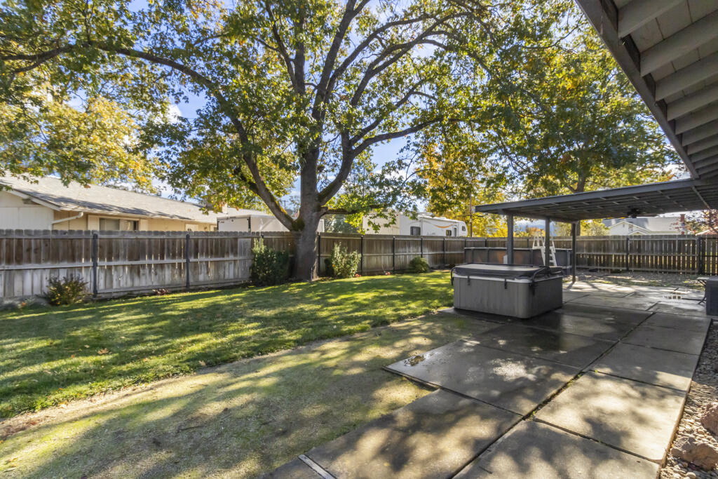 El Reina Subdivision - Residential