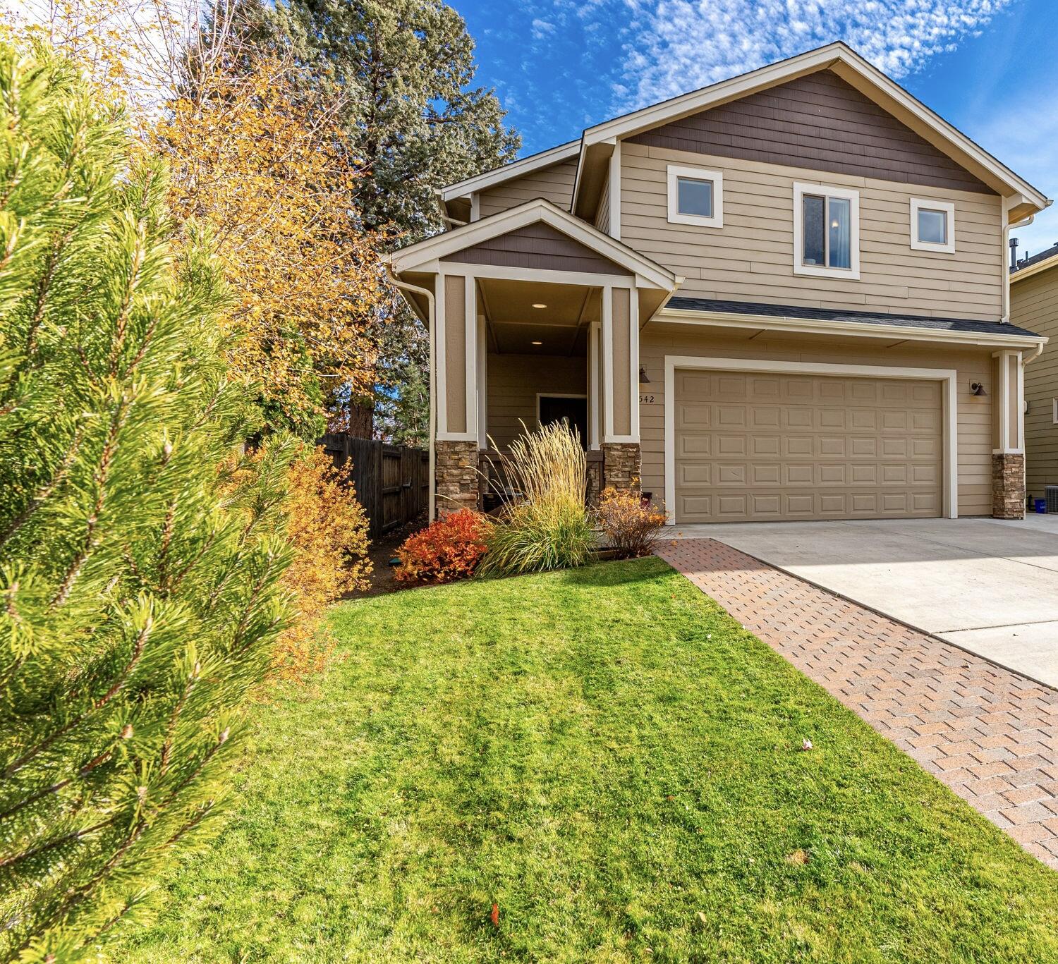 Mountain views on this well maintained 3-bed, 2.5-bath home offering 2,074 sq ft of comfortable living space backing to a serene over 6-acre Stone Creek Park w/ trails. The inviting great room features 9-ft ceilings, a cozy gas fireplace, ceiling fan, and wood & carpet flooring on the main level. The kitchen is equipped with granite counters, stainless appliances—including a 2024 dishwasher and 2021 microwave—plus a breakfast bar and dining area with slider to the backyard.

Upstairs includes an oversized loft, two guest bedrooms, and a spacious primary suite with French doors, double vanity, tile counters, glass & tile shower, soaker tub, and walk-in closet. Additional features include slat blinds, laundry room with W/D, sink, and cabinetry, forced-air heating, and central AC.

Enjoy outdoor living with a brick-paver patio, firepit, hot tub, Trex front porch, 12x22 shed with power, loft, and porch, extended paved parking for three cars, and timed sprinklers with drip system.