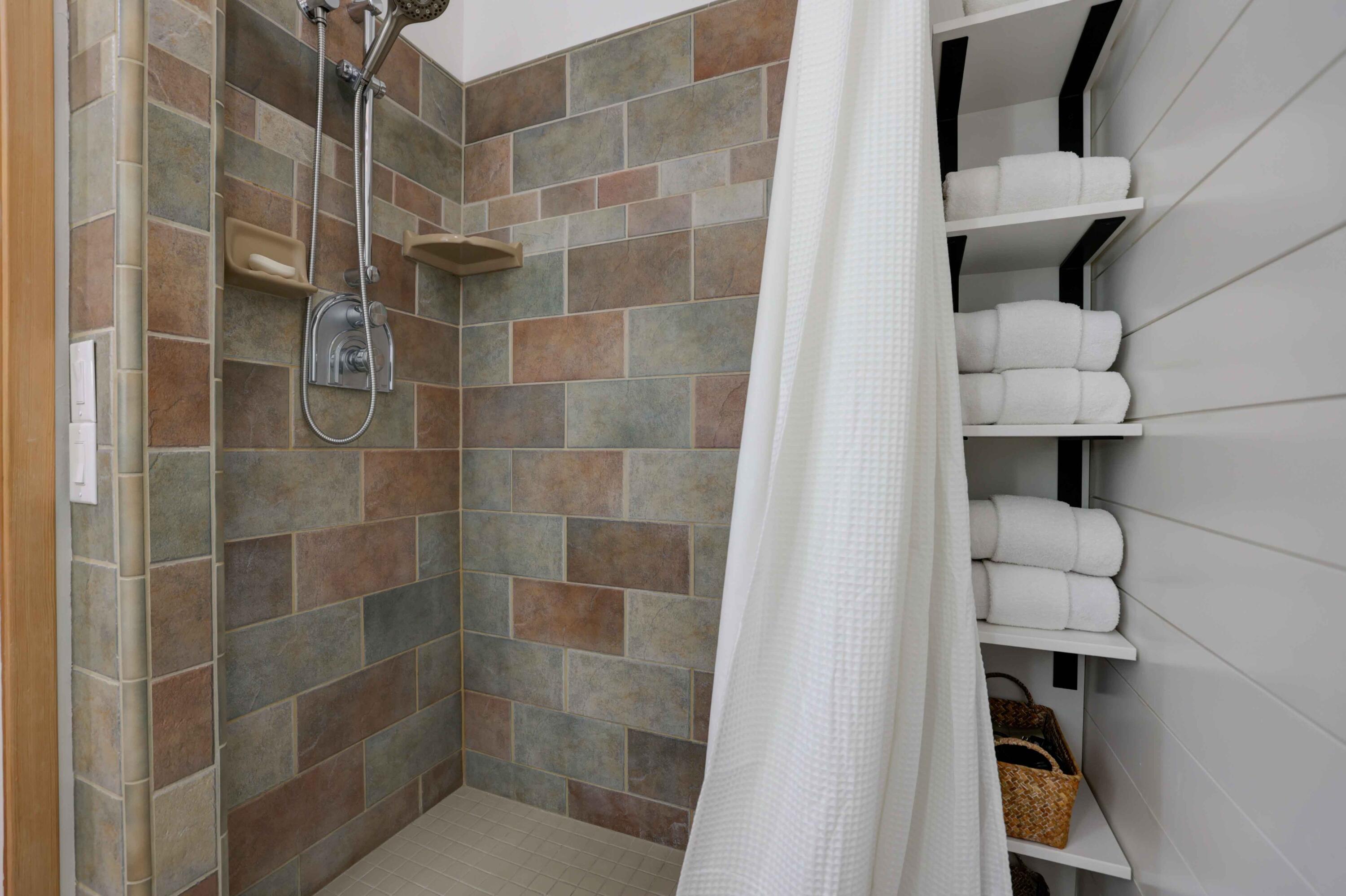 Abbot House Condo - Residential