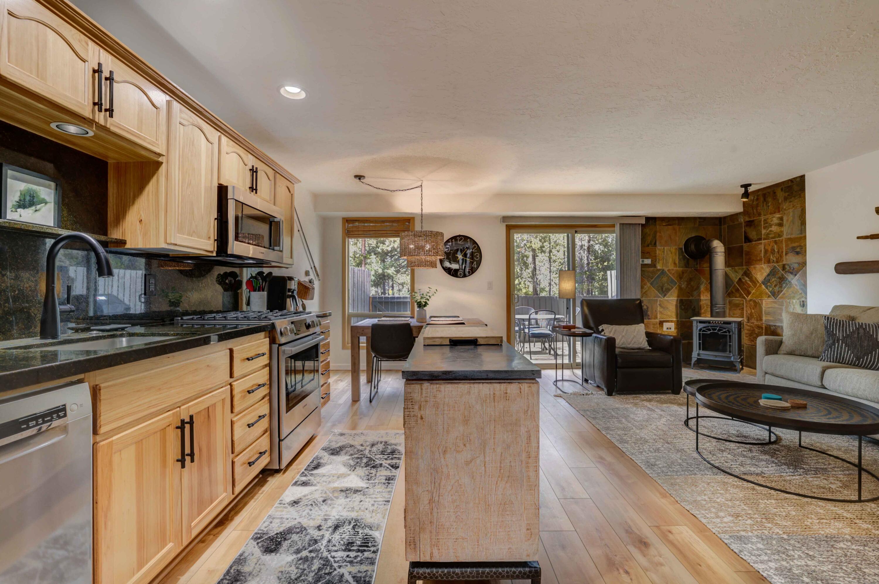 Abbot House Condo - Residential