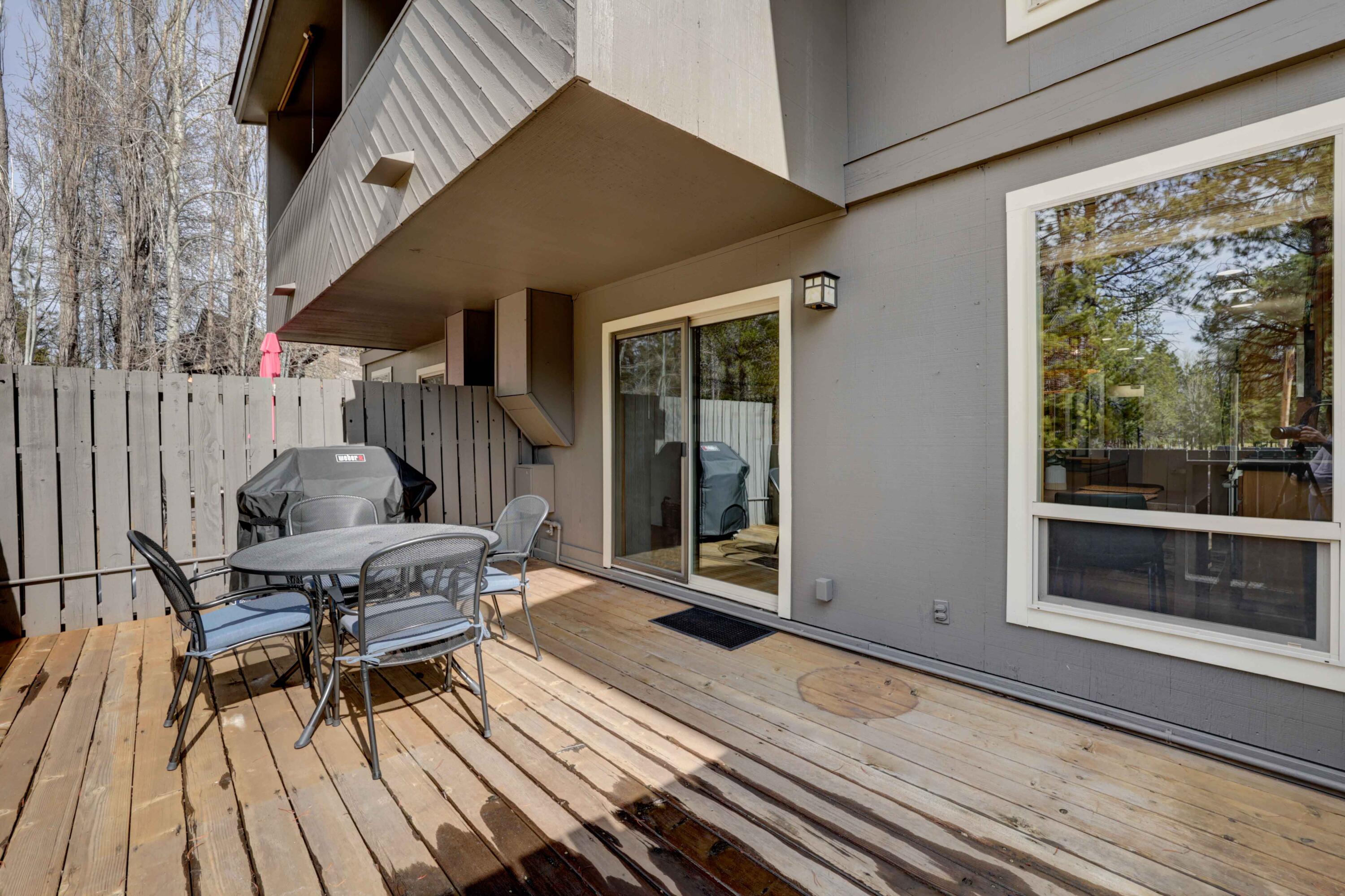Abbot House Condo - Residential